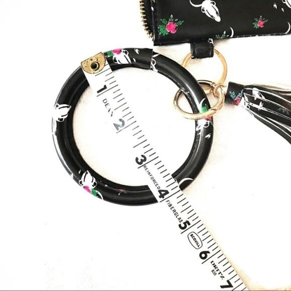 Western Skull Floral Print Wristlet Clutch - Picture 8 of 13